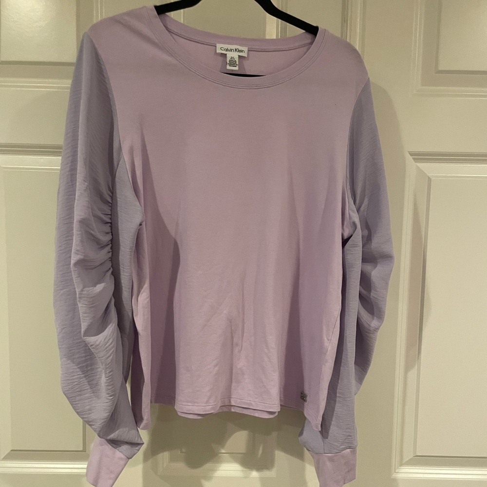 Upscale long sleeve tshirt